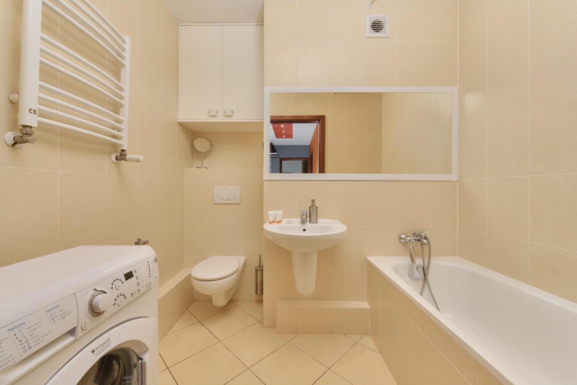 Teczowa Apartment In Wroclaw By Rent Like Home Eksteriør billede